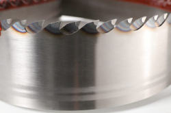 detail_66646_Stellite-Tipped-Resaw-Bandsaw-1-600x400-e1541557226736.jpg